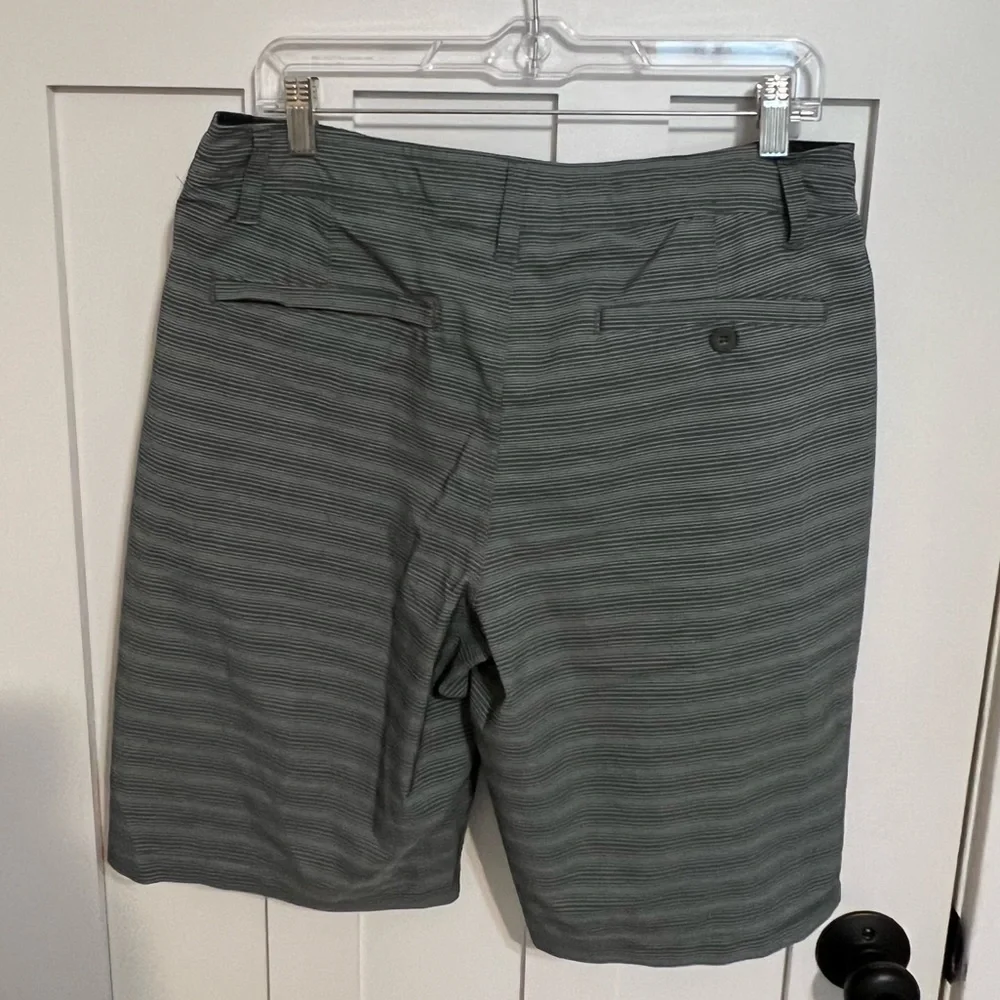 Hang Ten Mens' Hybrid Short 4-Way Stretch, Gray Stripes , Size 34